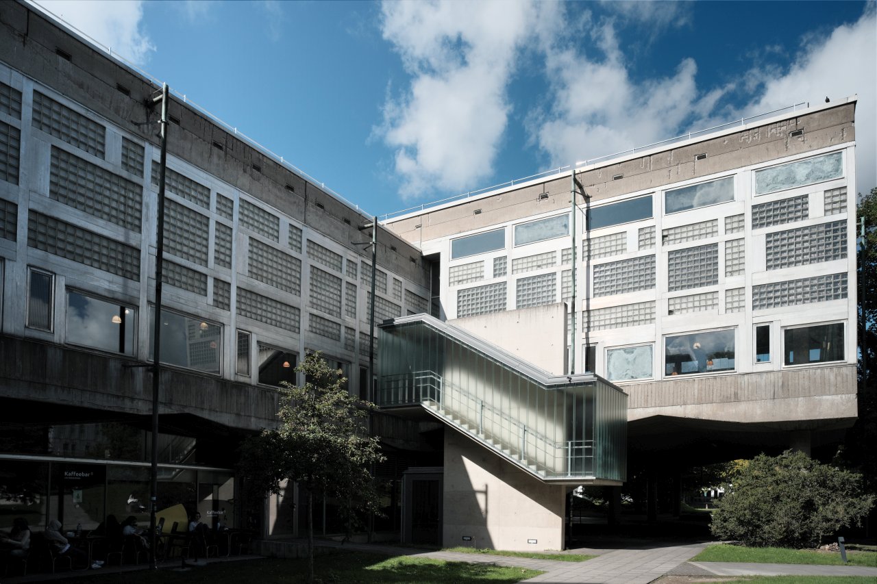 Köln, Univeritätsbibliothek (1967, R.Gutbrod)