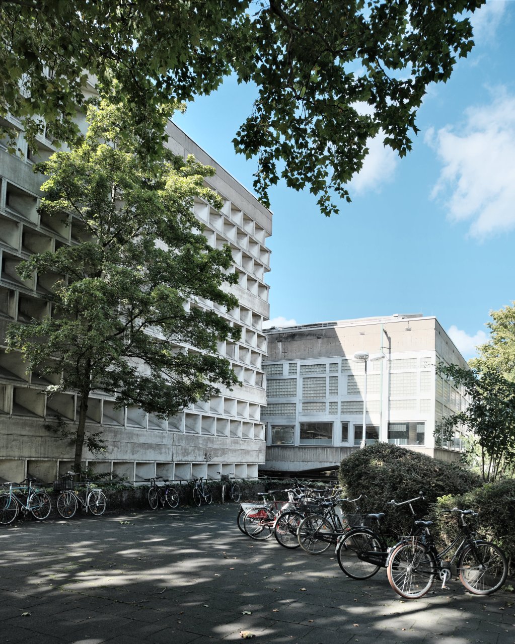 Köln, Univeritätsbibliothek (1967, R.Gutbrod)