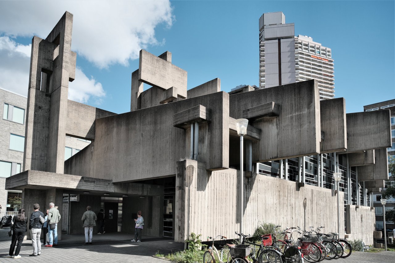 Köln, Kirche Johannes XXIII (1969, J.Rikus)